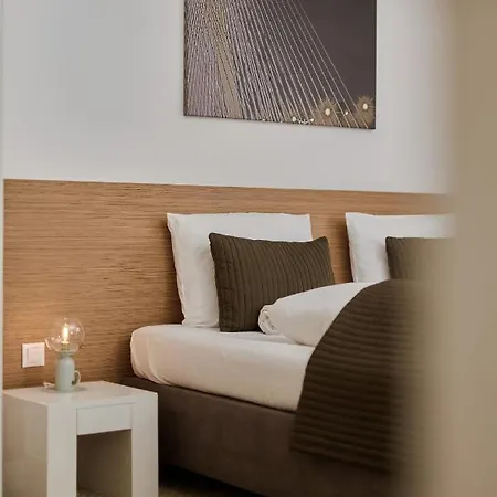 Spacious Close To Centre By Renters فروتسواف