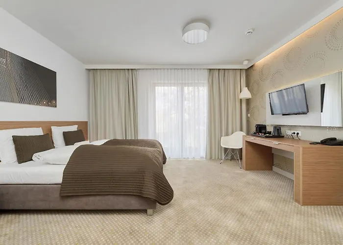 Spacious Close To Centre By Renters アパート ヴロツワフ