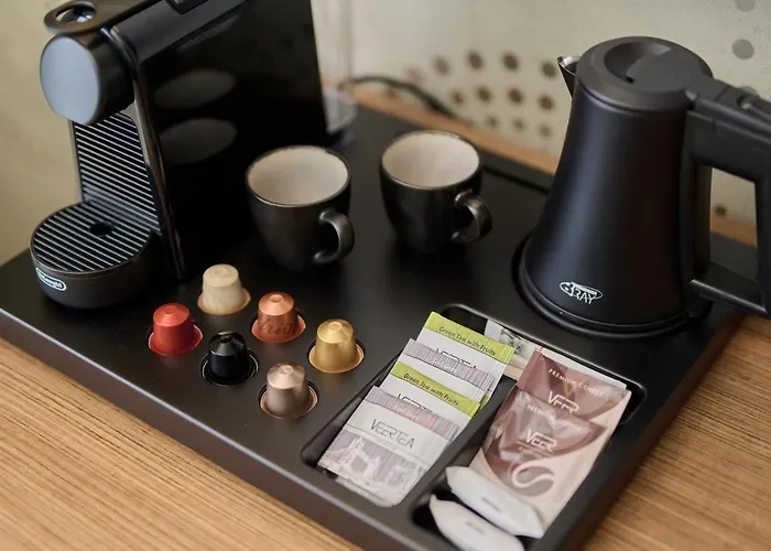 Apartment Spacious Close To Centre By Renters Breslau